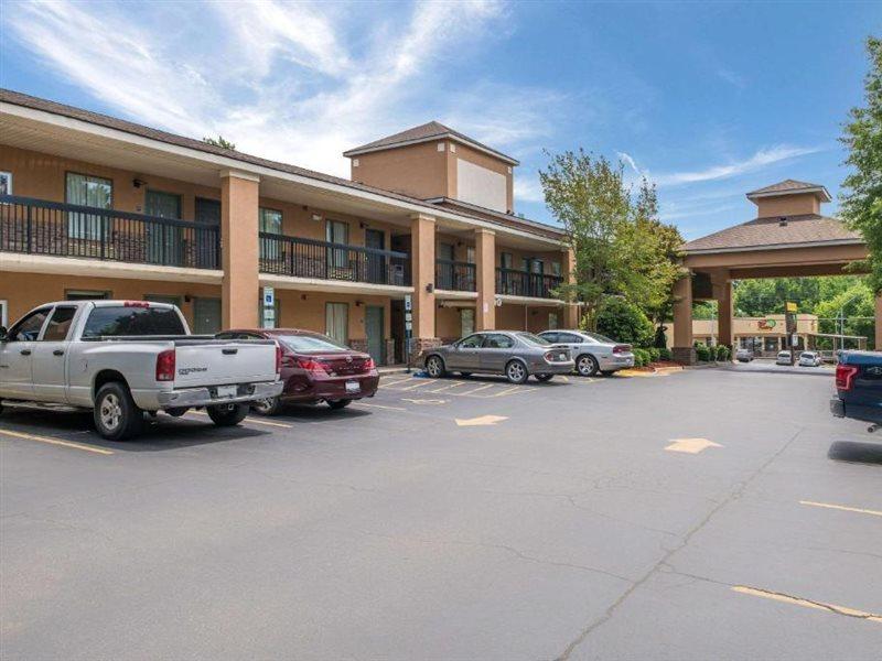 Quality Inn & Suites Rockingham megyeRockingham megye  Kültér fotó