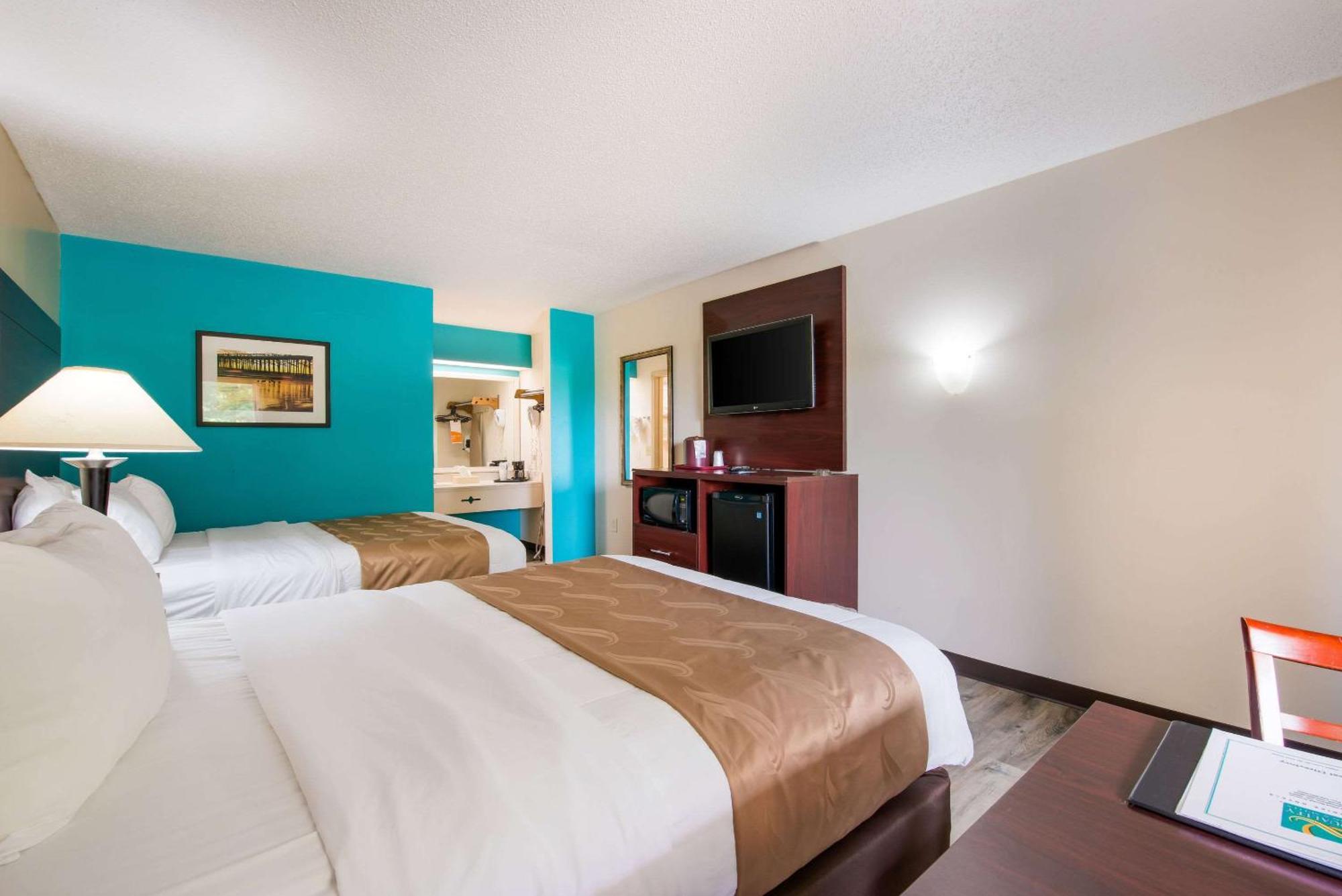 Quality Inn & Suites Rockingham megyeRockingham megye  Kültér fotó