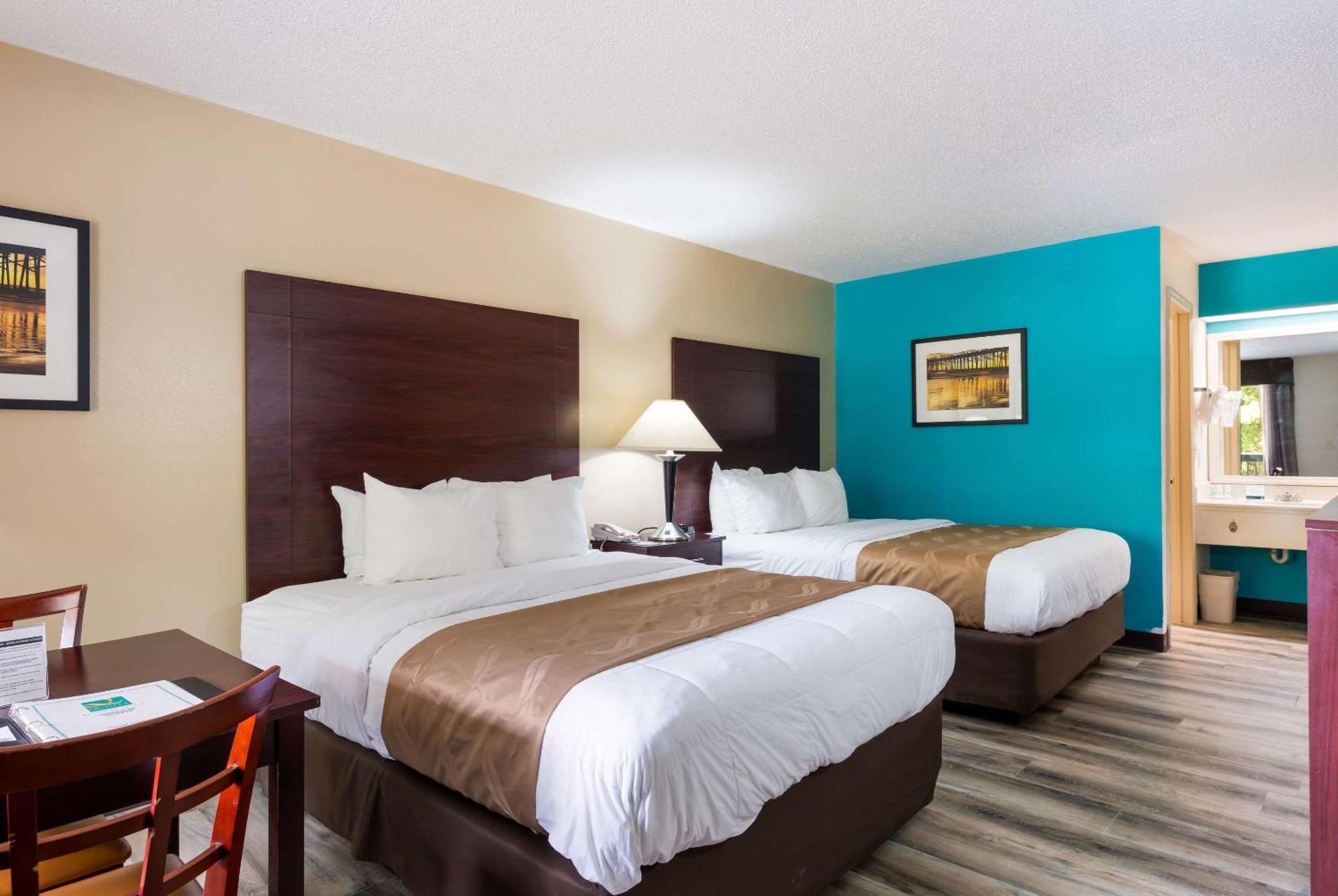 Quality Inn & Suites Rockingham megyeRockingham megye  Kültér fotó