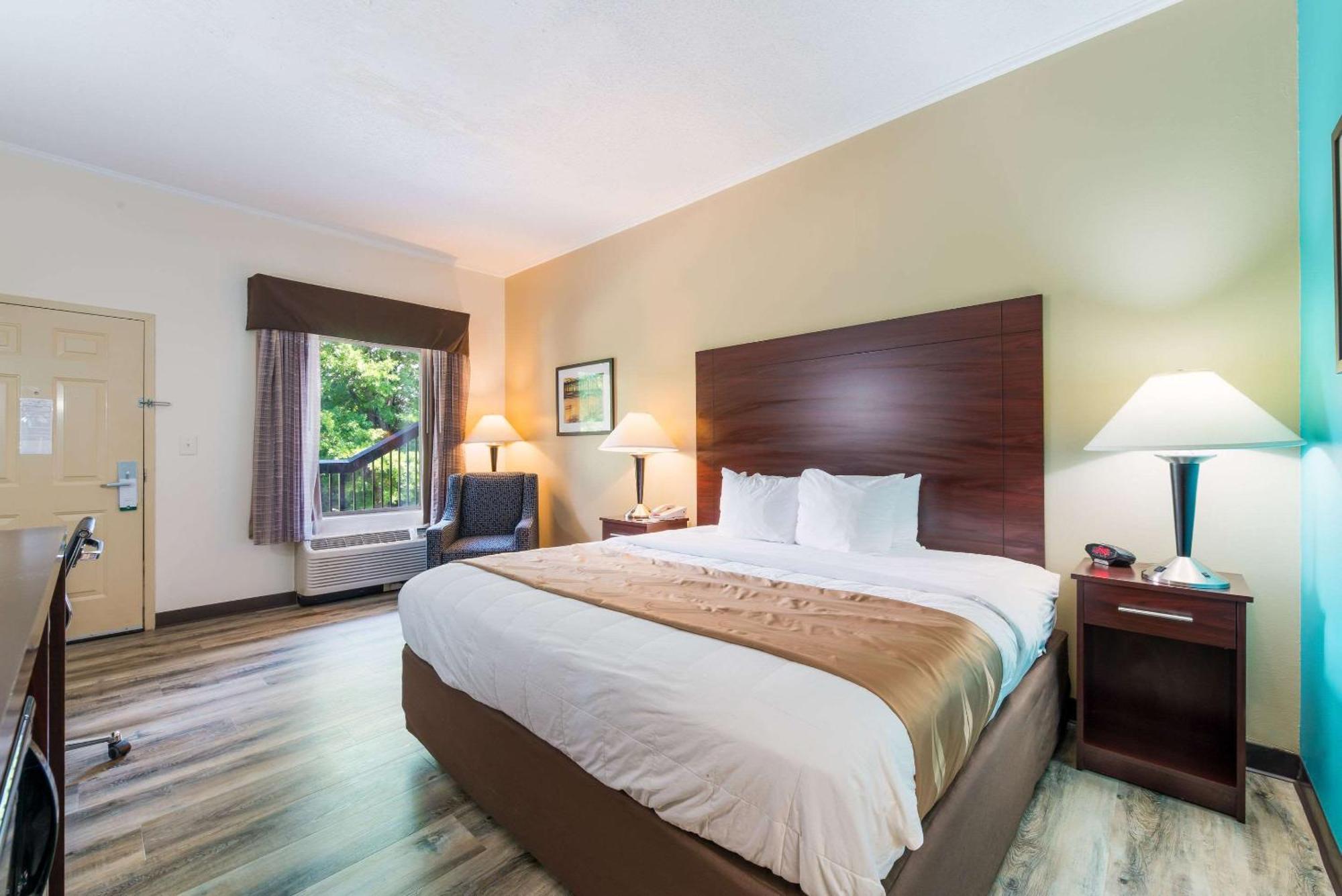 Quality Inn & Suites Rockingham megyeRockingham megye  Kültér fotó