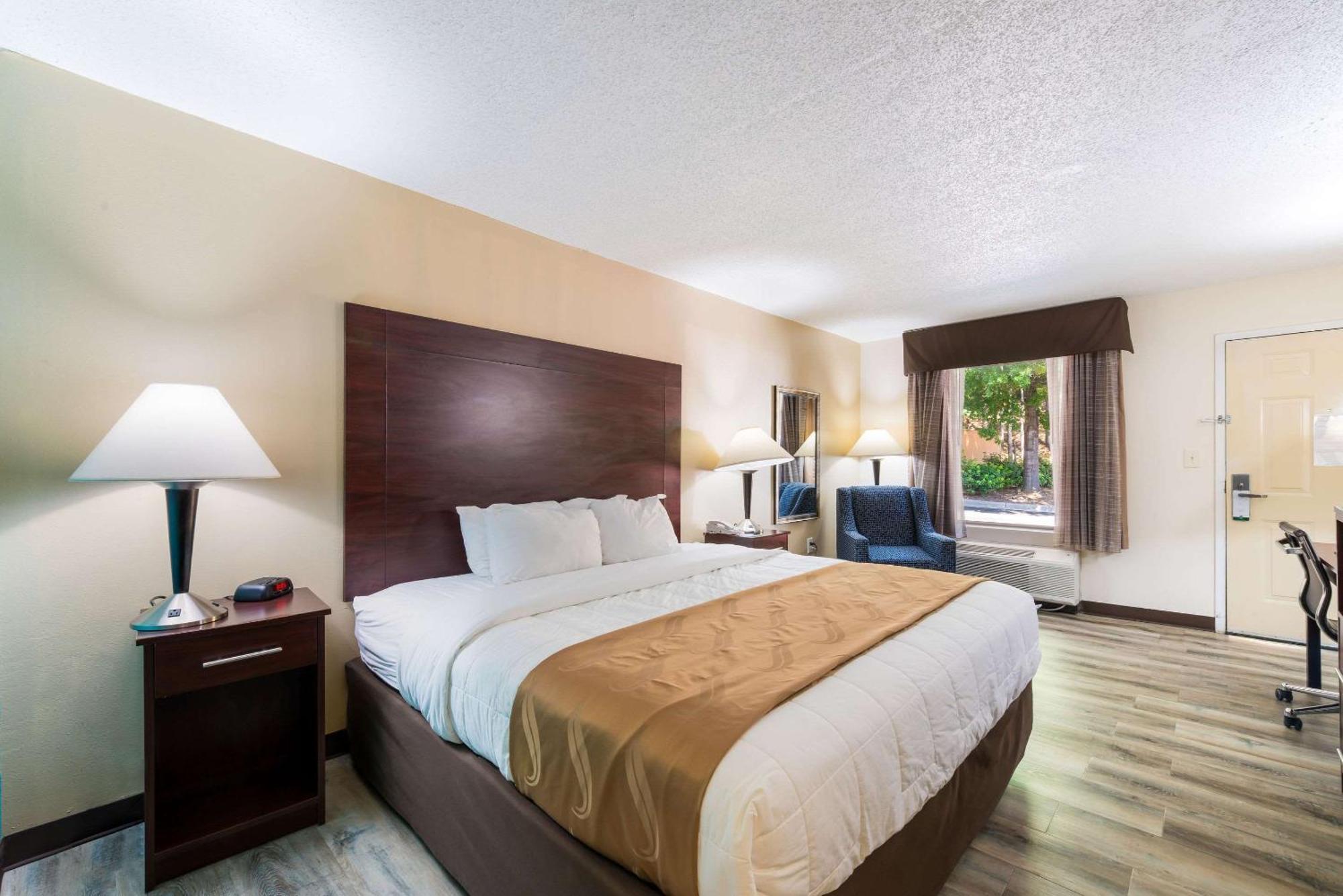 Quality Inn & Suites Rockingham megyeRockingham megye  Kültér fotó