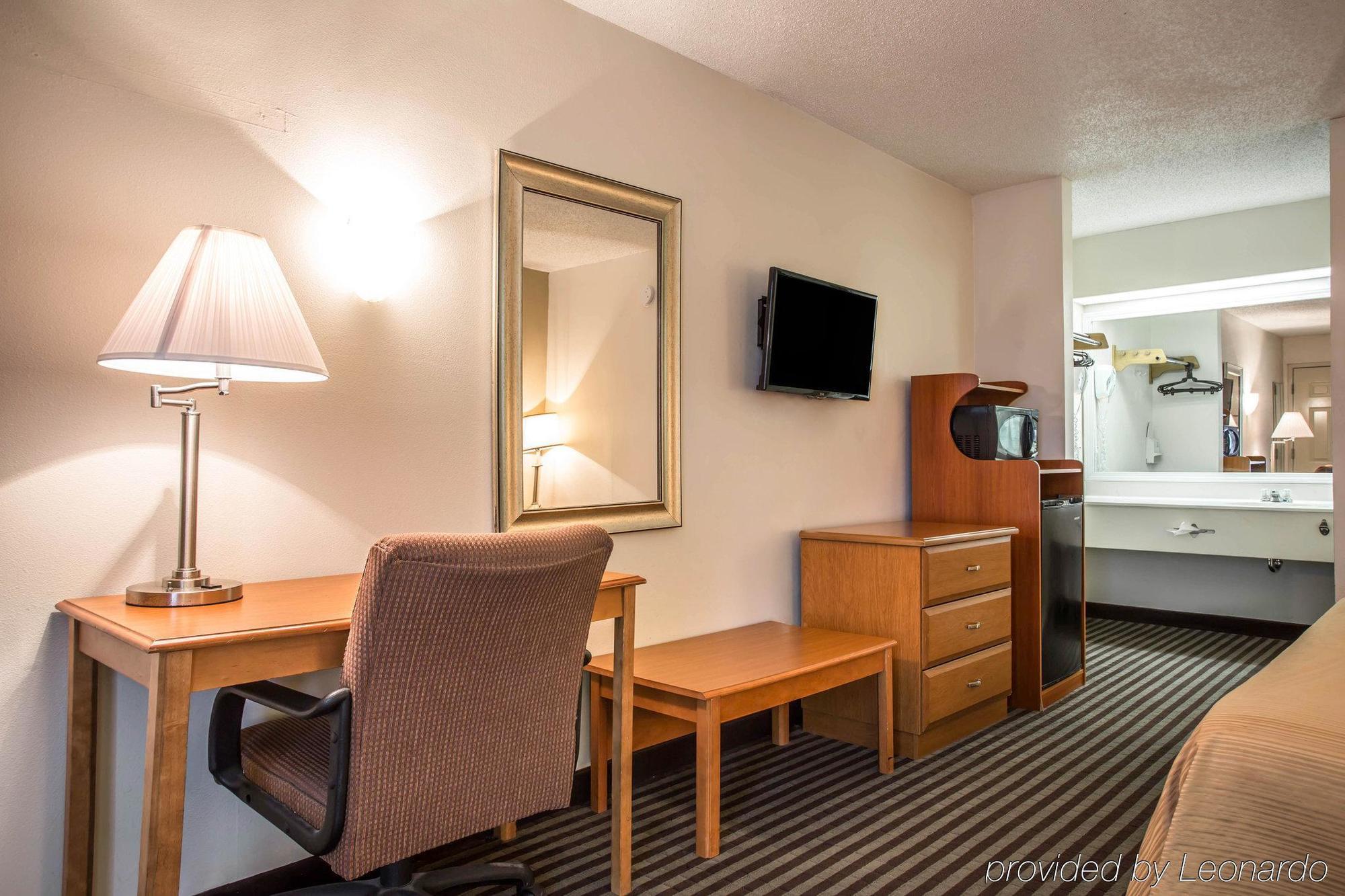 Quality Inn & Suites Rockingham megyeRockingham megye  Kültér fotó