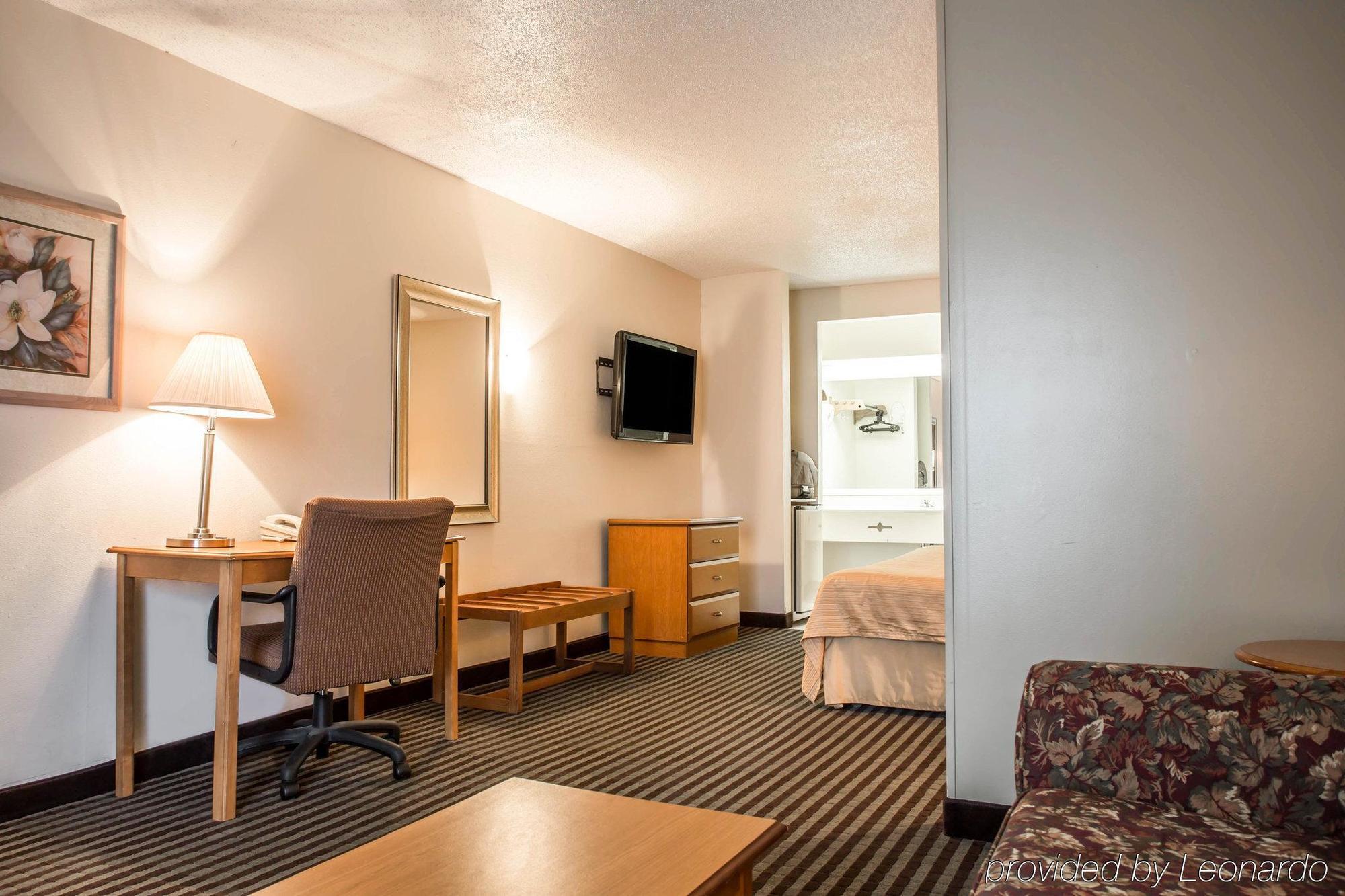 Quality Inn & Suites Rockingham megyeRockingham megye  Kültér fotó